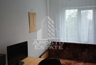 Apartament cu 3 camere semidecomandat, mobilat în Torontalului - 5