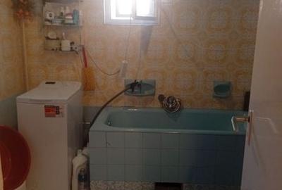 Casă cu 3 camere cu Teren 120 Mp în Central