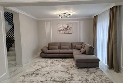 Casă cu 3 camere cu Teren 400 Mp în Șcheia