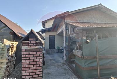 Casă cu 4 camere cu Teren 1475 Mp în Sarasău - 9