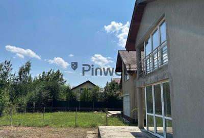 Casă individuală cu 3 camere cu Canalizare în Băneasa