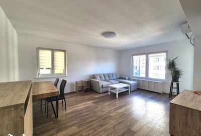 Apartament cu 2 camere decomandat, mobilat în Tractorul - 6