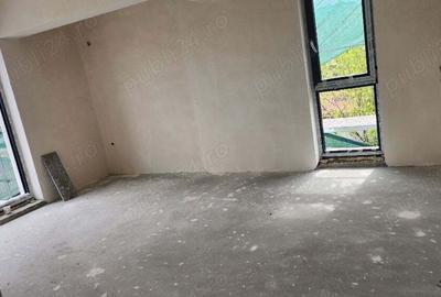 Apartament cu 2 camere decomandat în Obor - 2