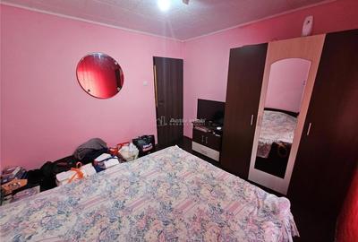 Apartament cu 2 camere decomandat, mobilat în Micro III - 5
