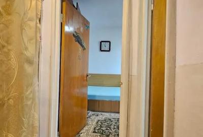 Apartament cu 2 camere semidecomandat în Negru Vodă