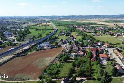 Teren de 1449 mp, în Sânmartin - 2