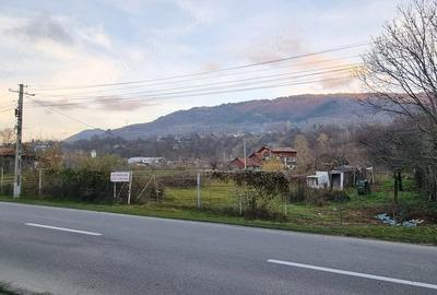 Teren de 851 mp, în Valea Doftanei