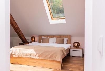 Apartament cu 3 camere decomandat în Ultracentral