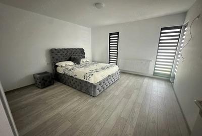 Casă cu Teren 450 Mp în Central