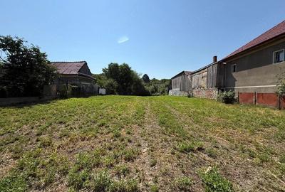 Teren de 1400 mp, în Popești