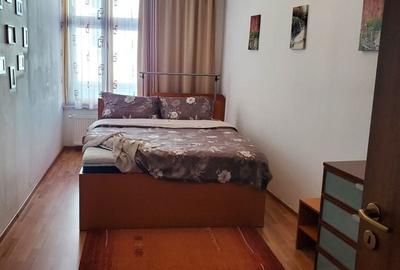 Apartament cu 3 camere decomandat, mobilat în Centrul Istoric - 15
