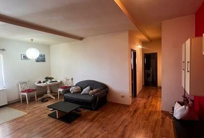 Apartament cu 3 camere în Vasile Aaron - 3