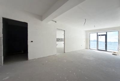 Apartament cu 3 camere semidecomandat în Inel II