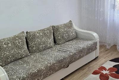 Apartament cu 3 camere decomandat în Horia - 1