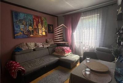 Apartament cu 3 camere semidecomandat în Rogerius - 10