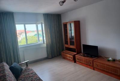 Apartament cu 3 camere semidecomandat, mobilat în Dumbrava 2 - 2