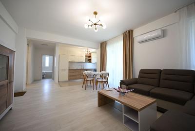Apartament cu 2 camere decomandat, mobilat în Aradului