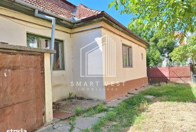 Casă cu 5 camere cu Canalizare în Titulescu