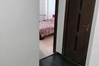 Apartament cu 4 camere decomandat în Autogară