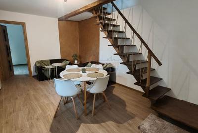 Apartament cu 4 camere decomandat, mobilat în Răcădău