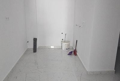 Spațiu comercial, de 79 mp, în Central - 18