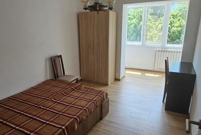 Apartament cu 3 camere semidecomandat, mobilat în Lujerului - 10