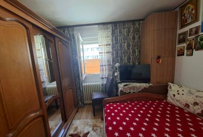 Apartament cu 2 camere semidecomandat în Tei - 2