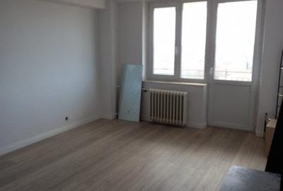 Apartament cu 4 camere decomandat, mobilat în Cantemir - 11