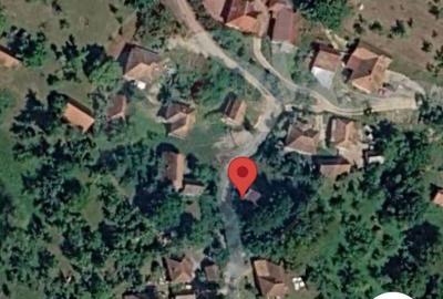 Casă cu 2 camere în Luncșoara