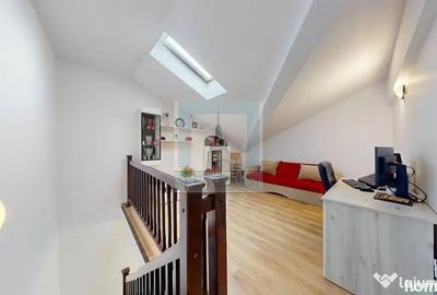 Apartament cu 3 camere decomandat în Sânpetru
