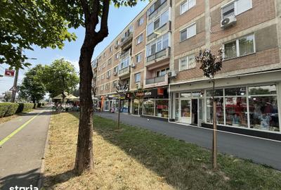 Spațiu comercial, de 67 mp, în Micro 15