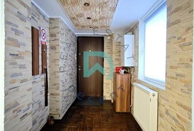 Apartament cu 2 camere semidecomandat în Brașovul Vechi - 3