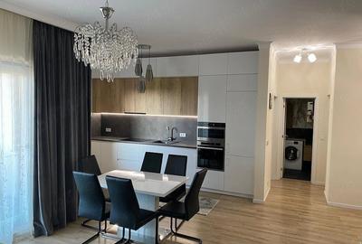 Apartament cu 3 camere decomandat în Central - 1