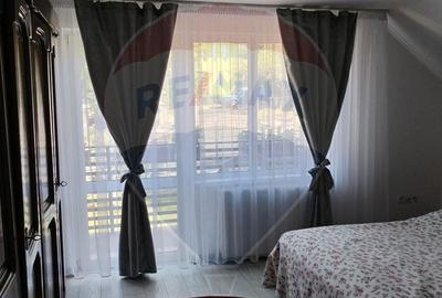 Casă cu 6 camere cu Teren 3275 Mp în Central - 12