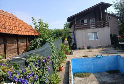 Casă cu 4 camere în Siliștea Crucii
