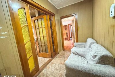 Apartament cu 2 camere semidecomandat în Cornișa