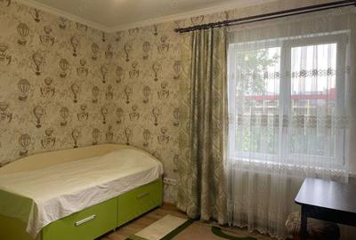 Apartament cu 3 camere decomandat în Bucureștii Noi