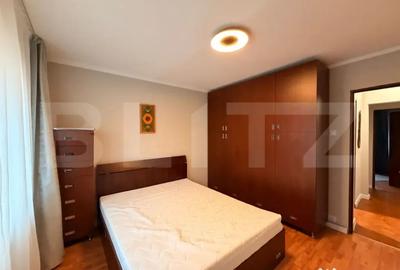 Apartament cu 3 camere decomandat în 1 Mai - 10