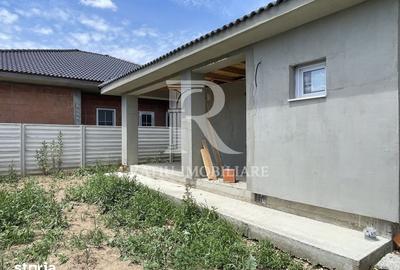 Casă cu 3 camere cu Teren 300 Mp în Nojorid - 2