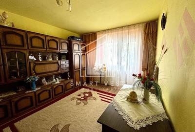 Apartament cu 3 camere, mobilat în Micro 15 - 1
