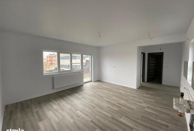 Apartament cu 2 camere, mobilat în Rediu