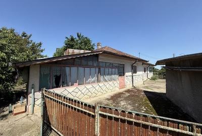 Casă cu 4 camere în Pietroșani - 2