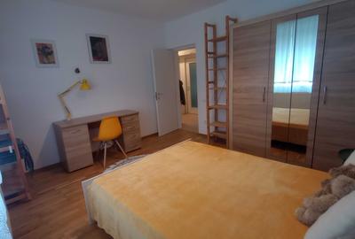 Apartament cu 3 camere decomandat în Europa - 6