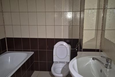 Apartament cu 3 camere decomandat în Central - 7