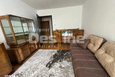 Apartament cu 3 camere în Astra