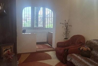 Apartament cu 2 camere decomandat în Lipovei - 1