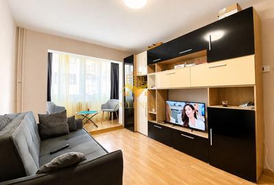 Apartament cu 2 camere semidecomandat, mobilat în Mănăștur