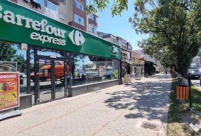 Spațiu comercial, de 220 mp, în Central