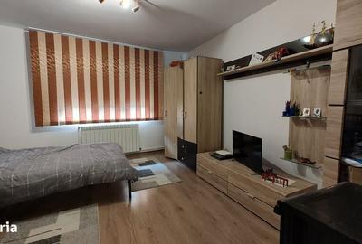 Casă cu 2 camere cu Teren 667 Mp în Central