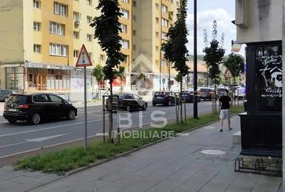 Spațiu comercial, de 40 mp, în Nord